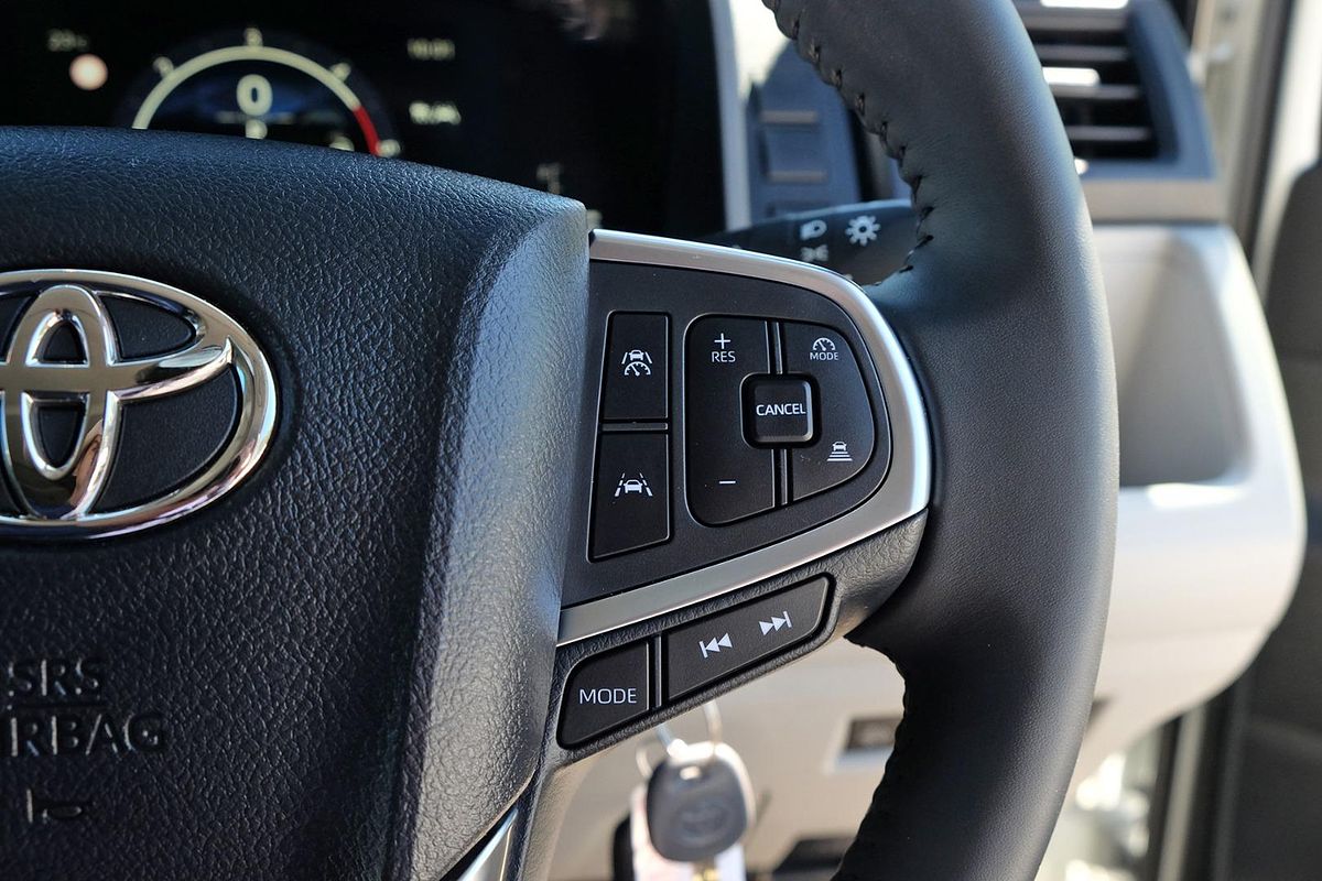 2025 Toyota Hiace GDH300R LWB