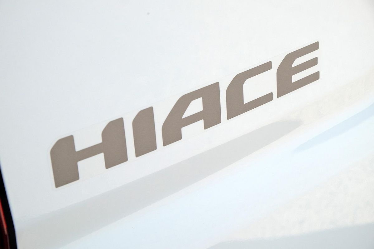 2025 Toyota Hiace GDH300R LWB