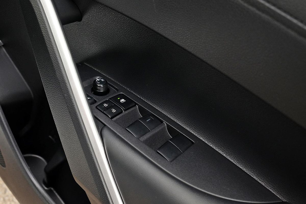 2024 Toyota Corolla Cross GX MXGH10R