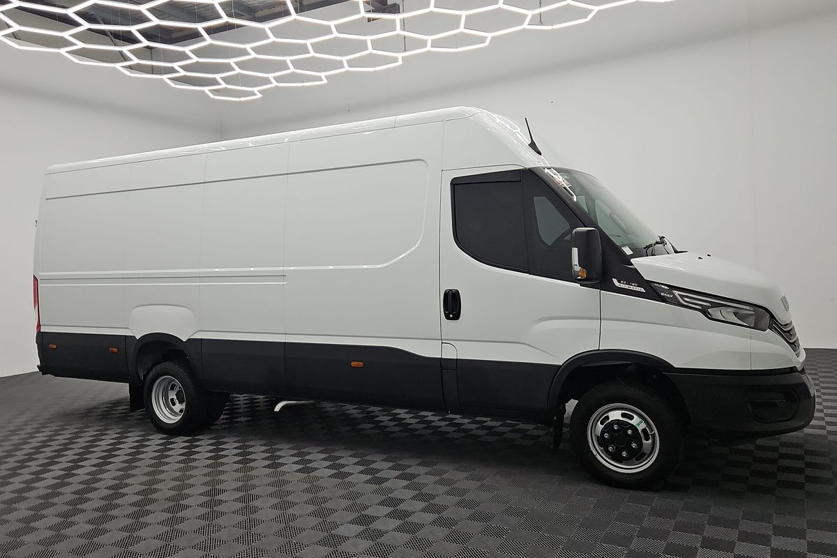 2023 Iveco DAILY