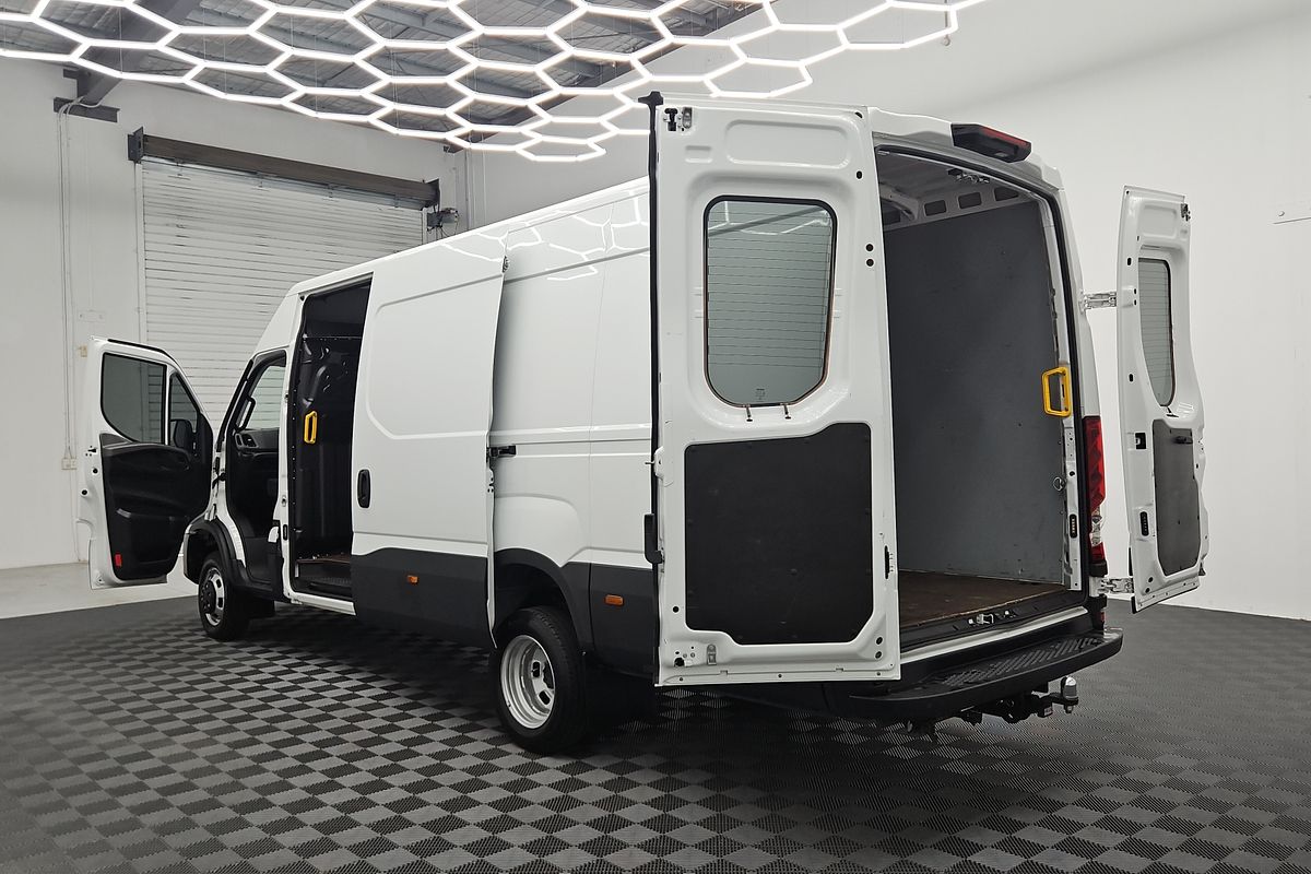 2023 Iveco DAILY