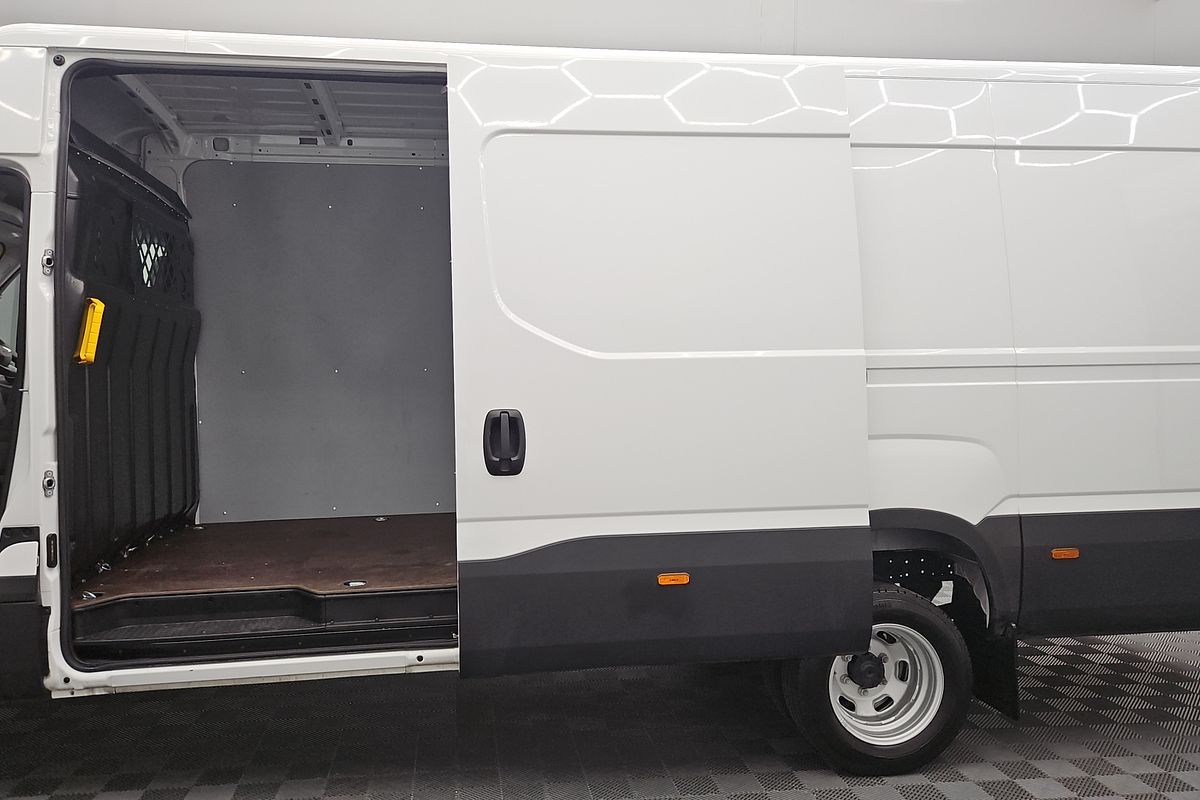 2023 Iveco DAILY