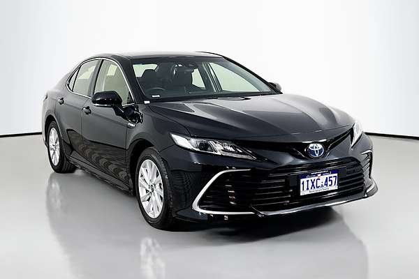 2024 Toyota Camry Ascent AXVH70R