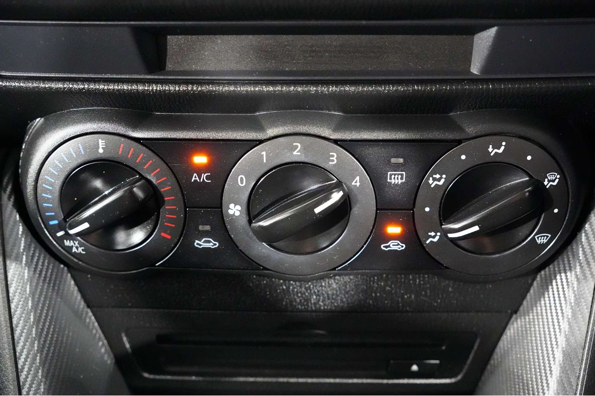 2016 Mazda 2 Neo DJ Series