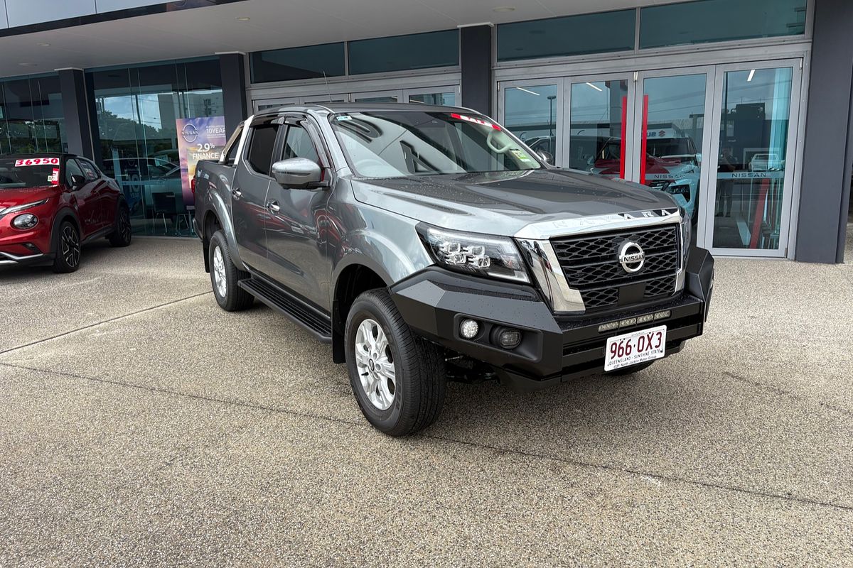 2025 Nissan Navara ST D23 4X4