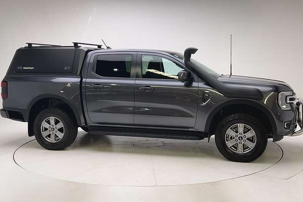 2022 Ford Ranger XLT 4X4 3.0L thumb-8