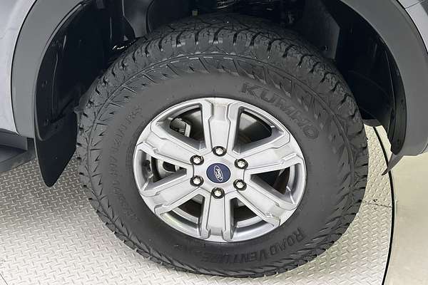 2022 Ford Ranger XLT 4X4 3.0L thumb-9