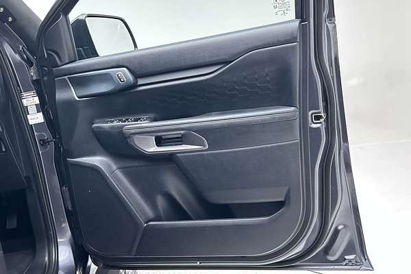 2022 Ford Ranger XLT 4X4 3.0L thumb-18