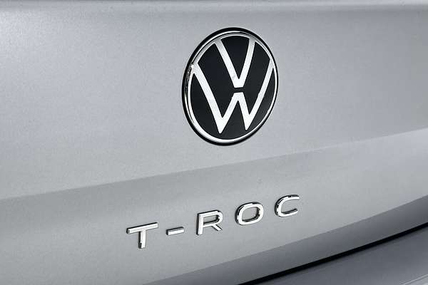 2025 Volkswagen T-Roc 140TSI R-Line D11 thumb-21