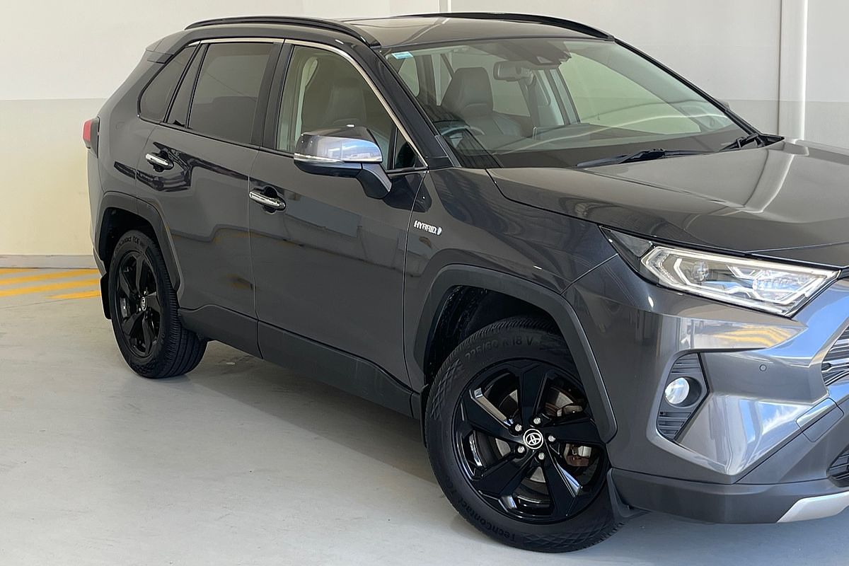 2020 Toyota RAV4 Cruiser AXAH52R