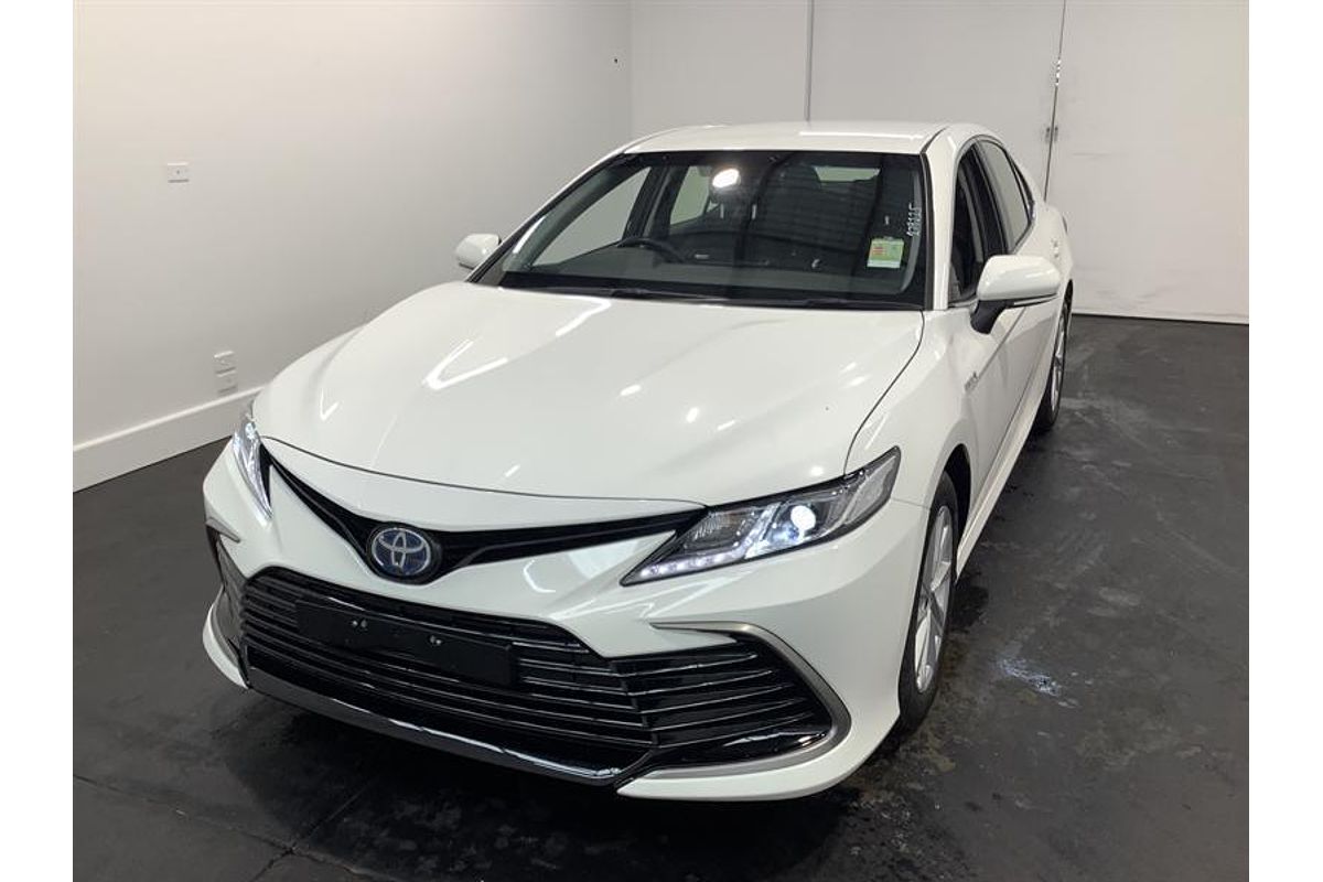 2023 Toyota Camry SX AXVH70R