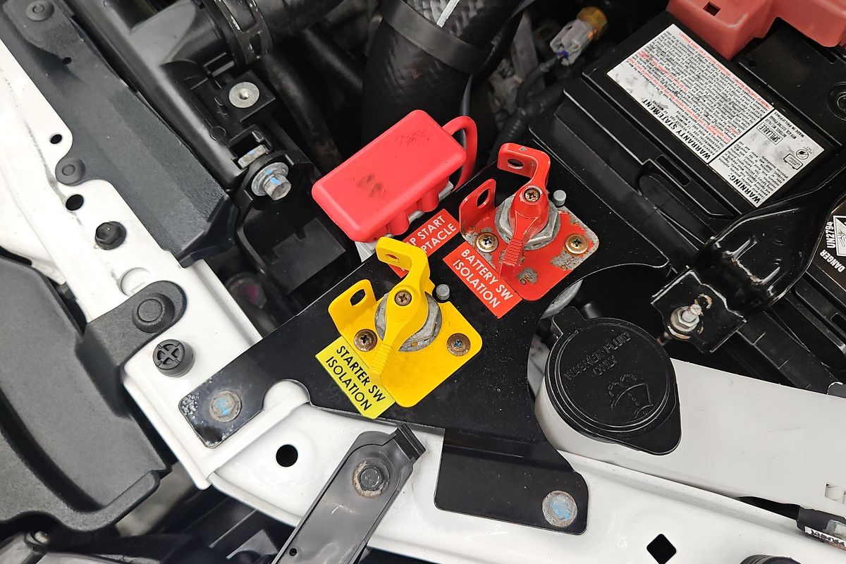 2019 Toyota Hilux SR GUN126R 4X4