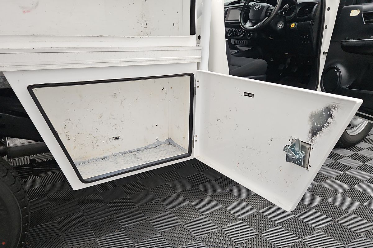 2019 Toyota Hilux SR GUN126R 4X4