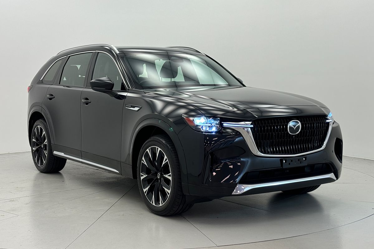 Mazda CX-90 B 8AUTO D50E AZAMI AWD