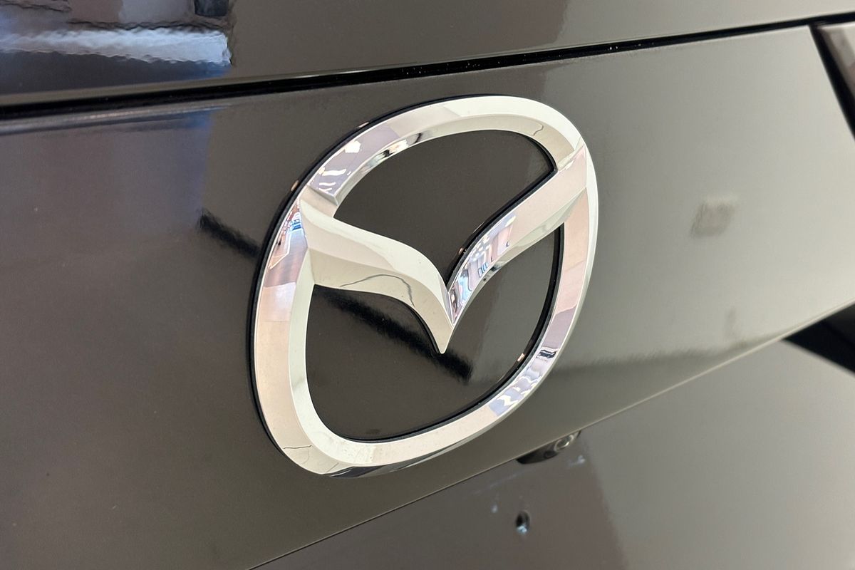 Mazda CX-90 B 8AUTO D50E AZAMI AWD