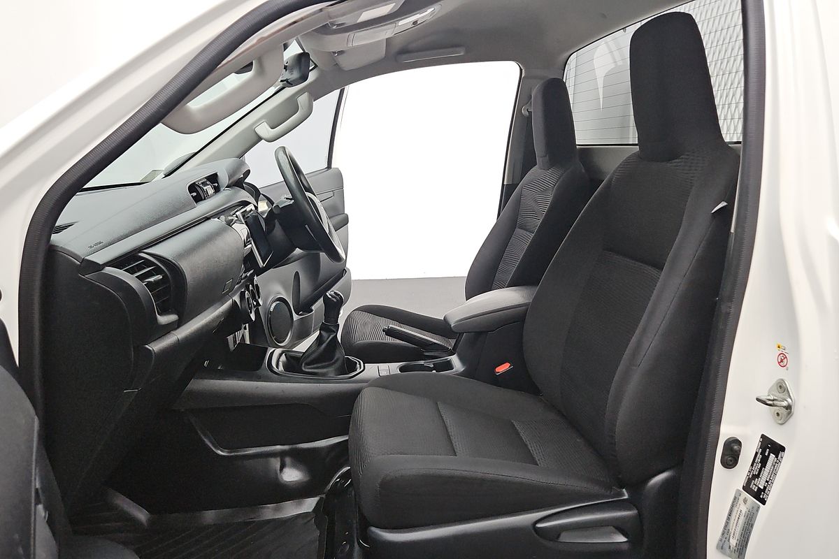 2019 Toyota Hilux SR GUN126R 4X4