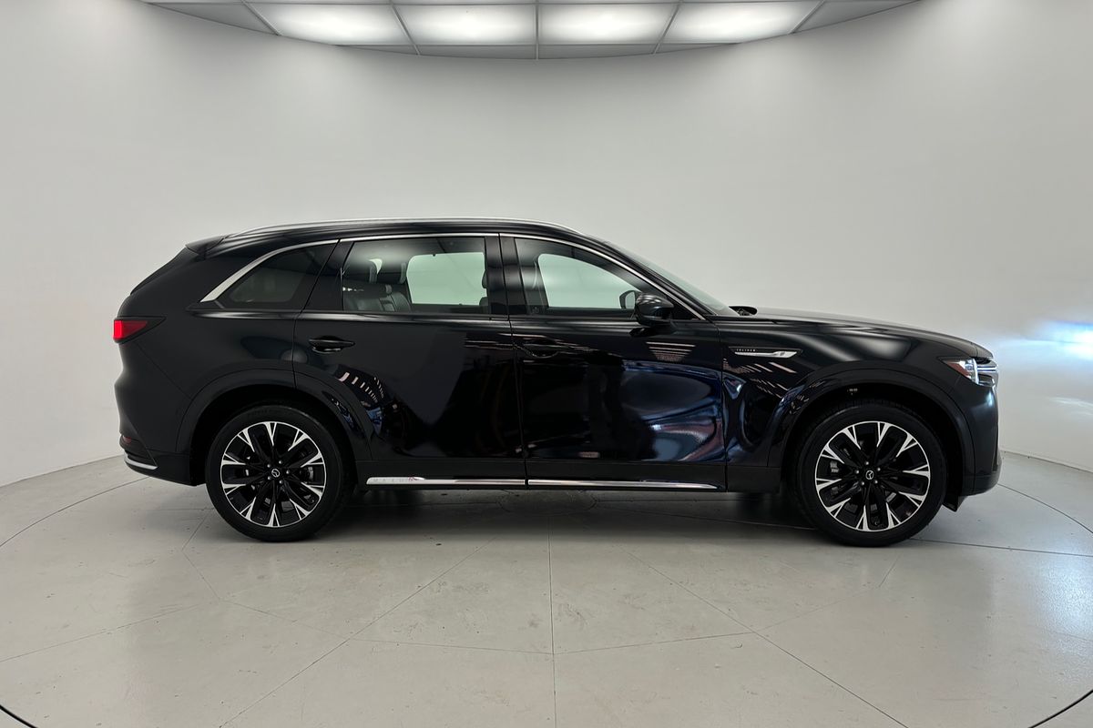 Mazda CX-90 B 8AUTO D50E AZAMI AWD