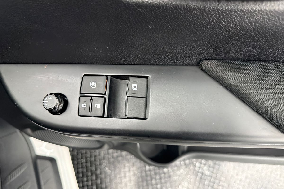 2021 Toyota Hilux Workmate TGN121R Rear Wheel Drive