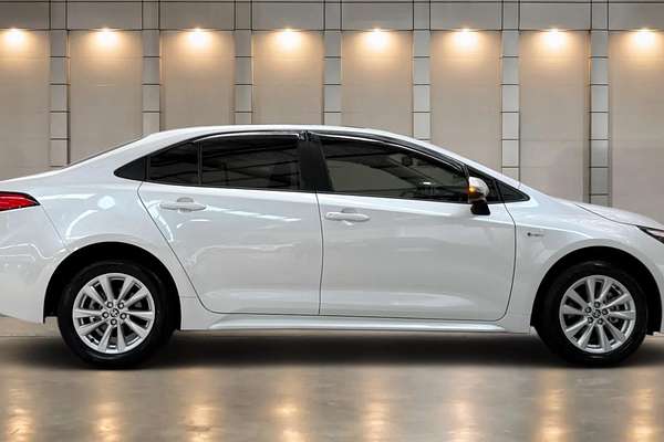 2025 Toyota Corolla Ascent Sport Hybrid ZWE219R