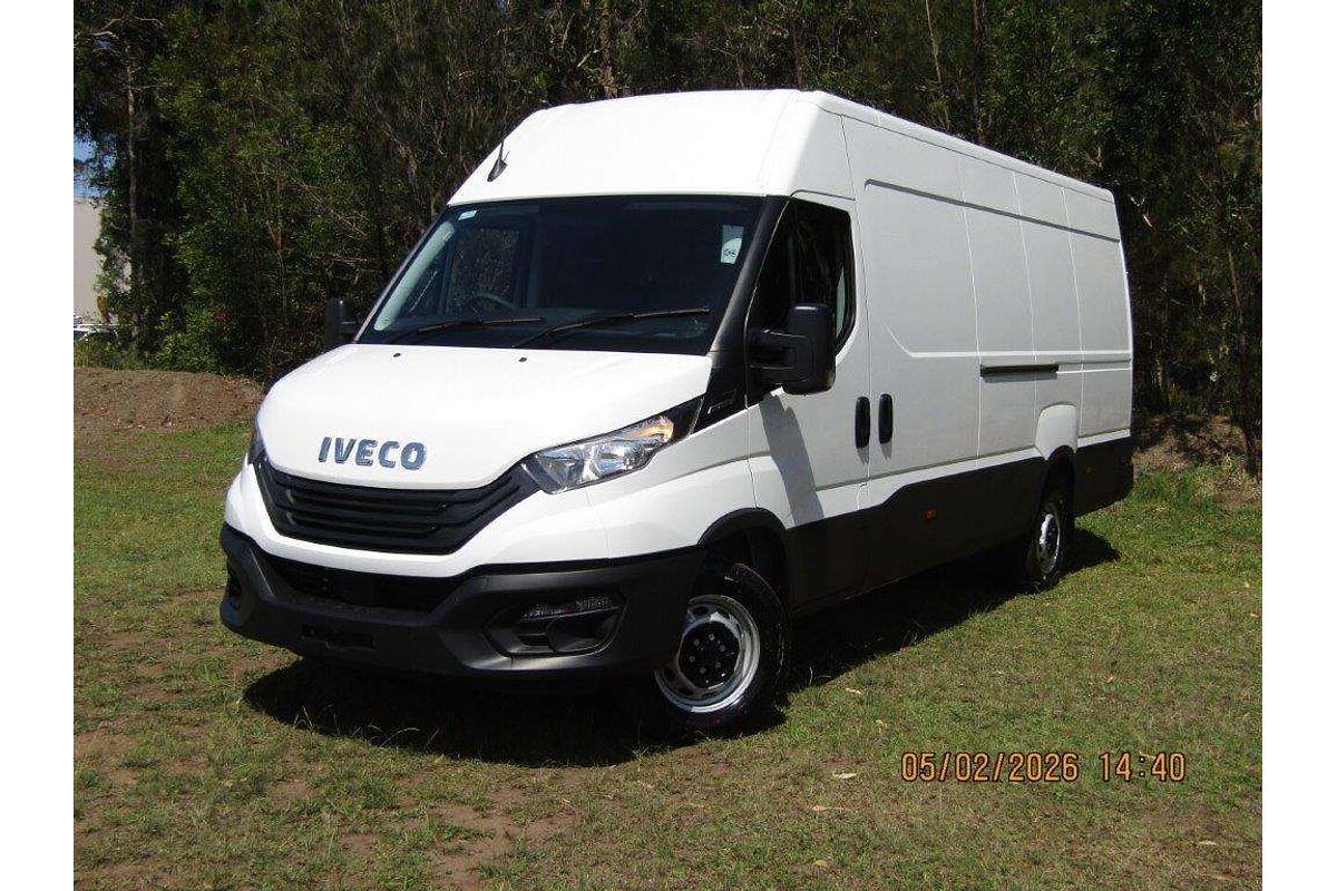 2025 Iveco Daily 45C18 VAN 4x2