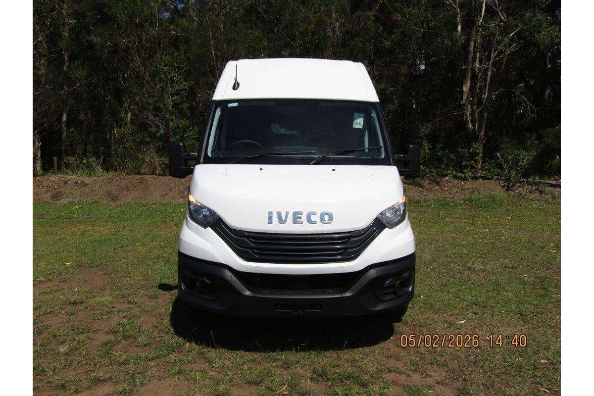 2025 Iveco Daily 45C18 VAN 4x2