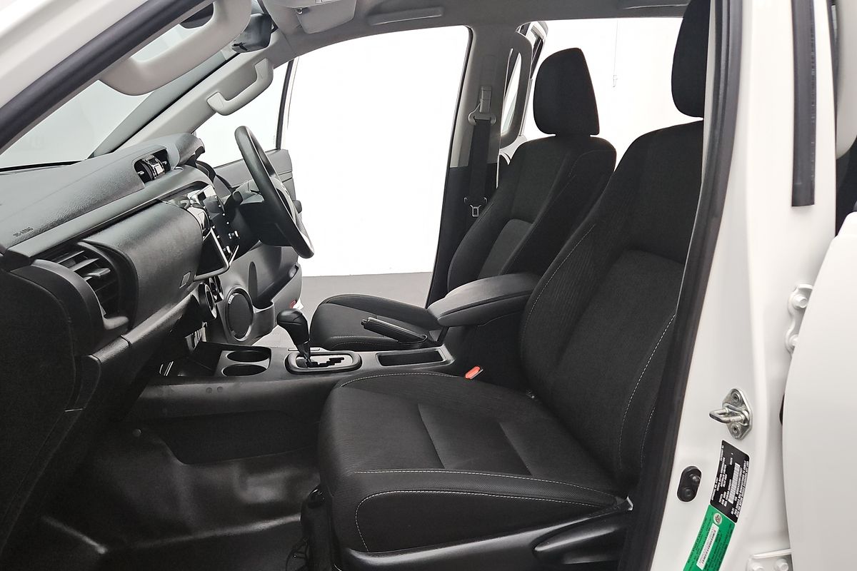 2021 Toyota Hilux SR GUN126R 4X4