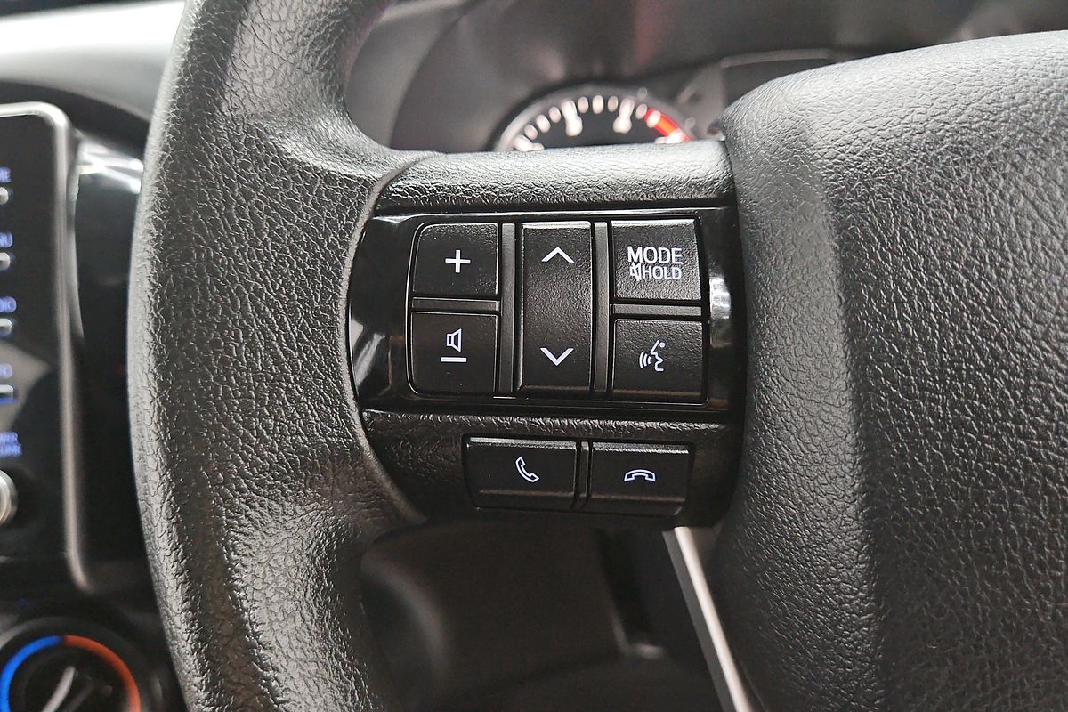 2021 Toyota Hilux SR GUN126R 4X4