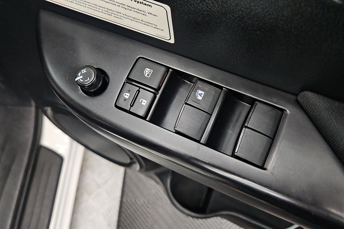 2021 Toyota Hilux SR GUN126R 4X4