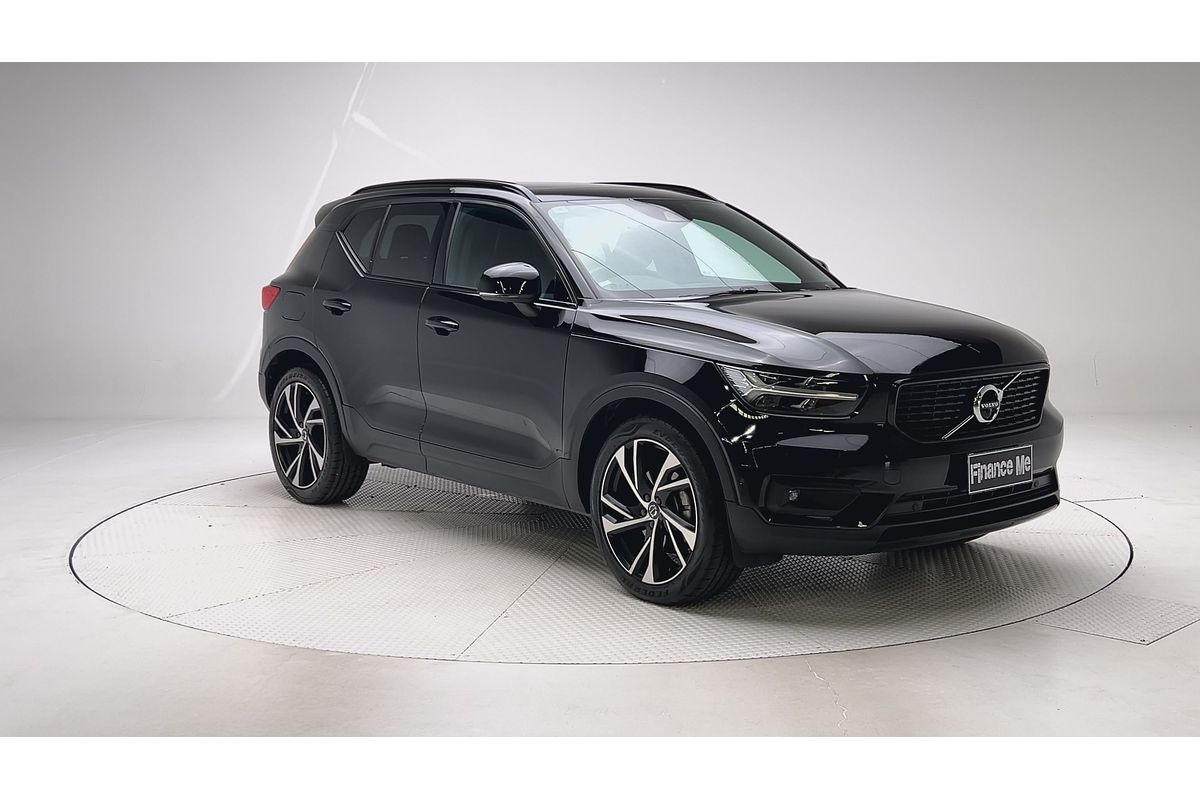2018 Volvo XC40 T5 R-Design Launch Edition
