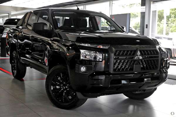 2025 Mitsubishi Triton GLX-R MV 4X4