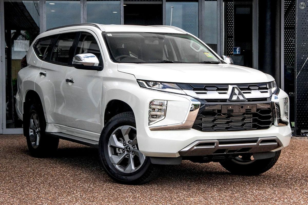 2025 Mitsubishi Pajero Sport GLX QG