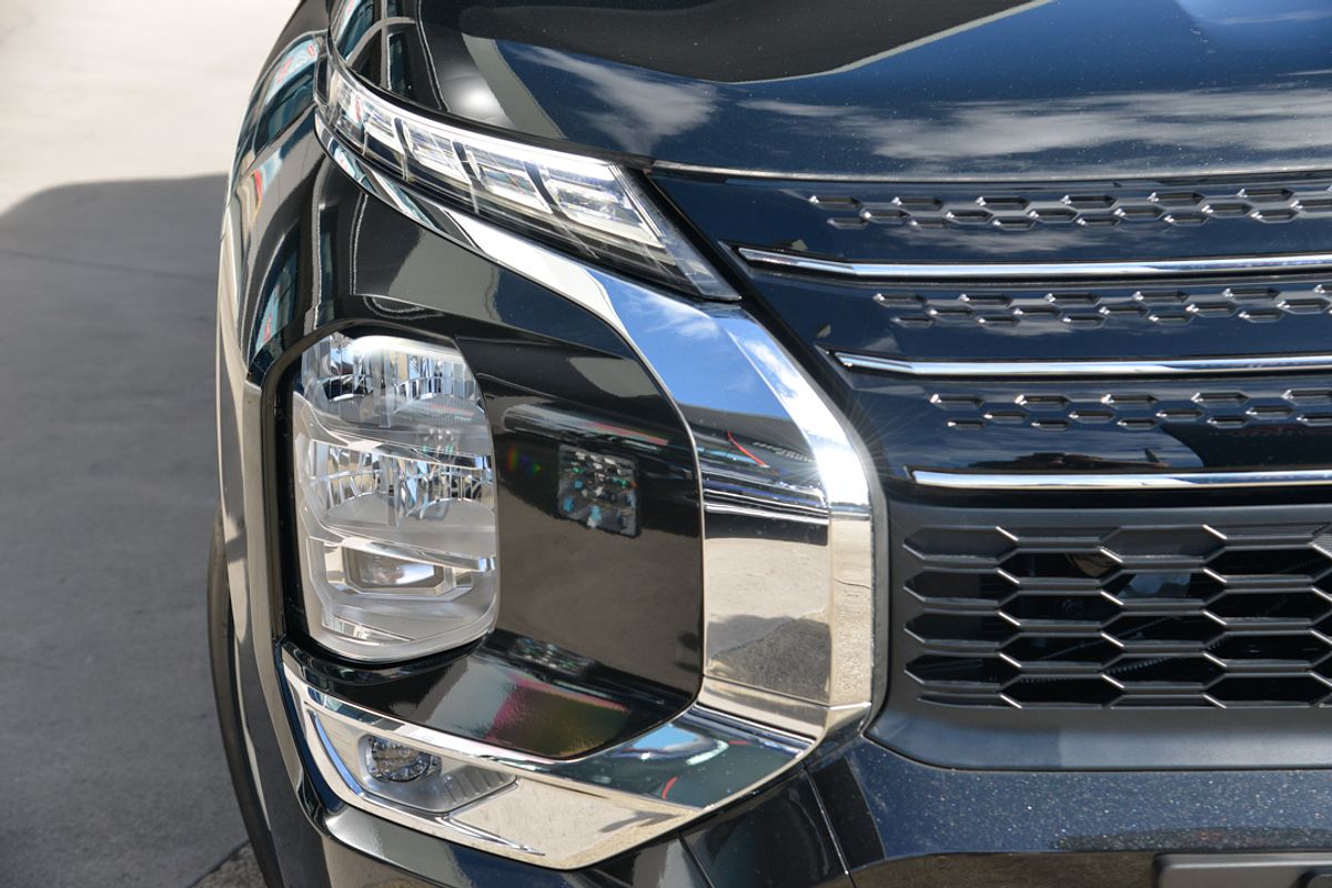 2024 Mitsubishi Outlander PHEV Aspire ZM