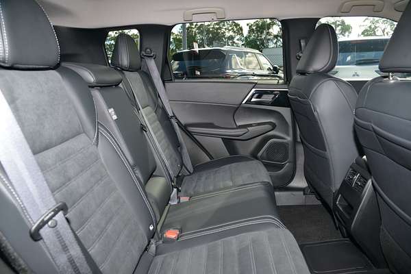 2024 Mitsubishi Outlander PHEV Aspire ZM thumb-8