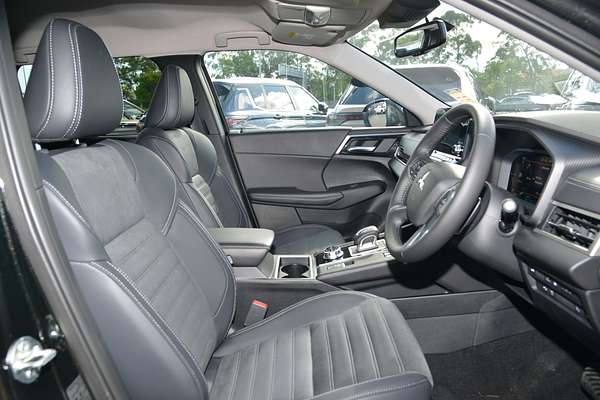 2024 Mitsubishi Outlander PHEV Aspire ZM thumb-9