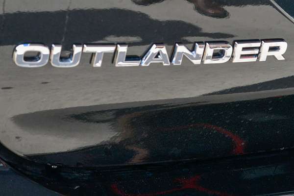 2024 Mitsubishi Outlander PHEV Aspire ZM thumb-19