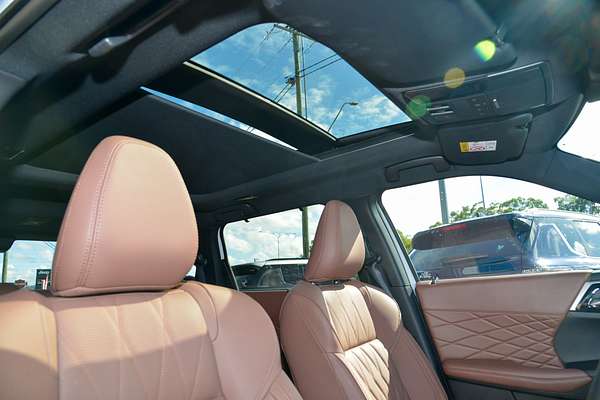 2025 Mitsubishi Outlander Exceed Tourer ZM thumb-10