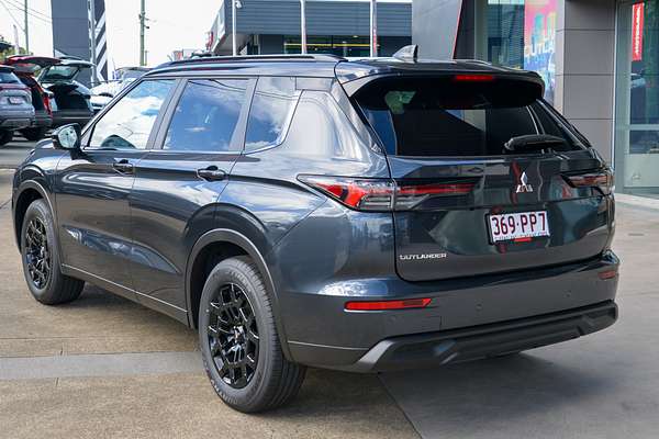 2025 Mitsubishi Outlander LS ZM thumb-4