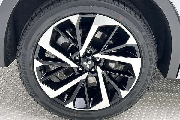 2023 Mitsubishi Outlander Exceed Tourer ZM thumb-9