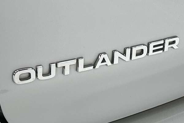 2023 Mitsubishi Outlander Exceed Tourer ZM thumb-21