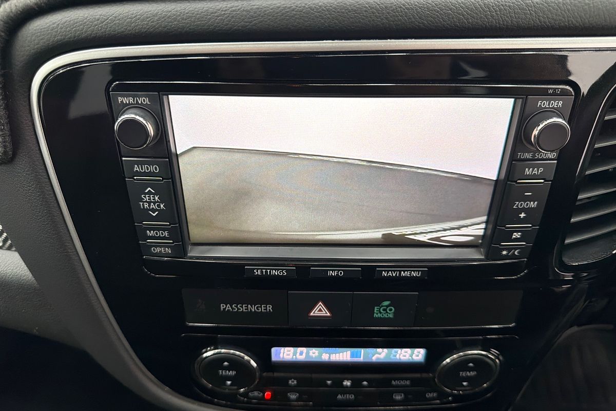 2013 Mitsubishi Outlander LS ZJ