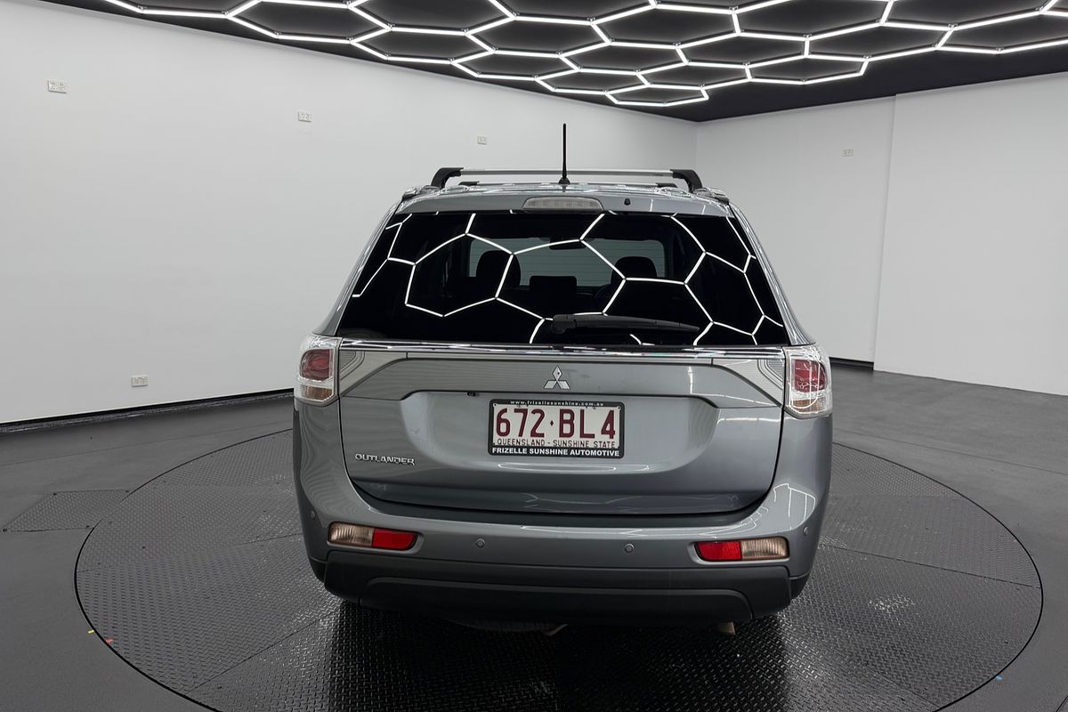 2013 Mitsubishi Outlander LS ZJ