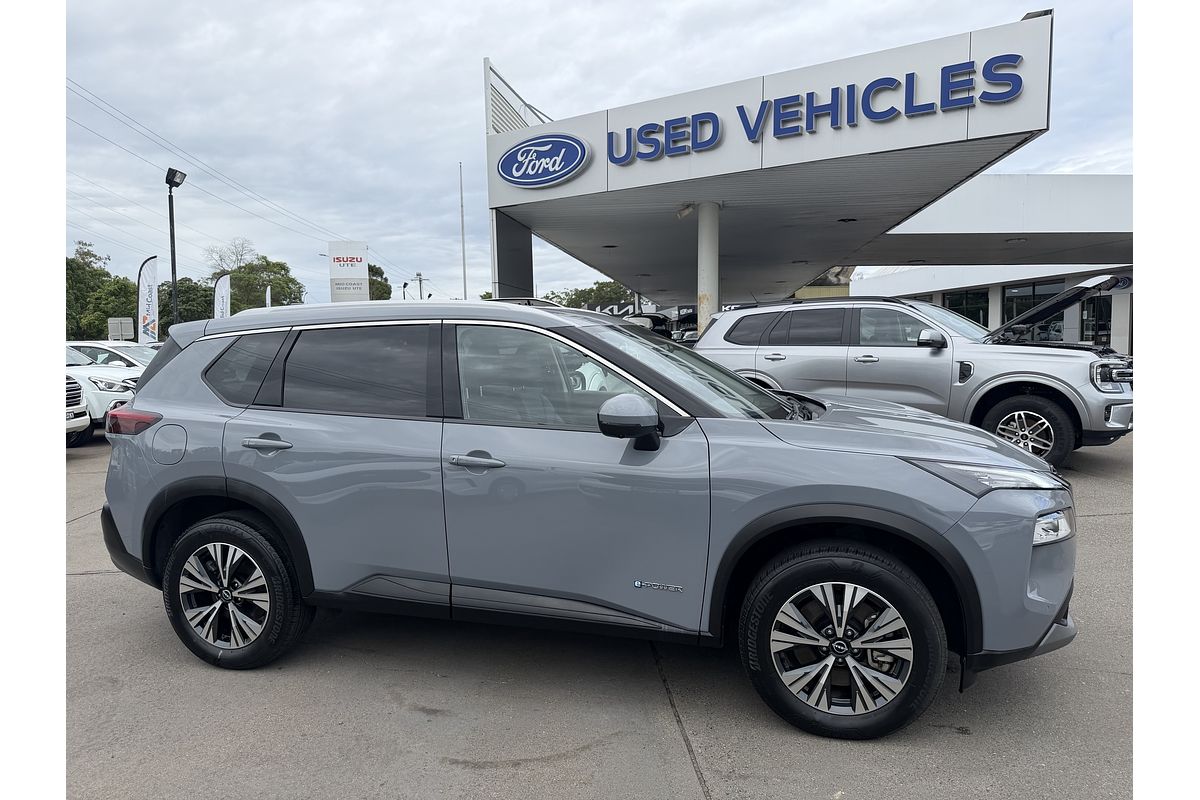 2023 Nissan X-TRAIL ST-L e-POWER T33