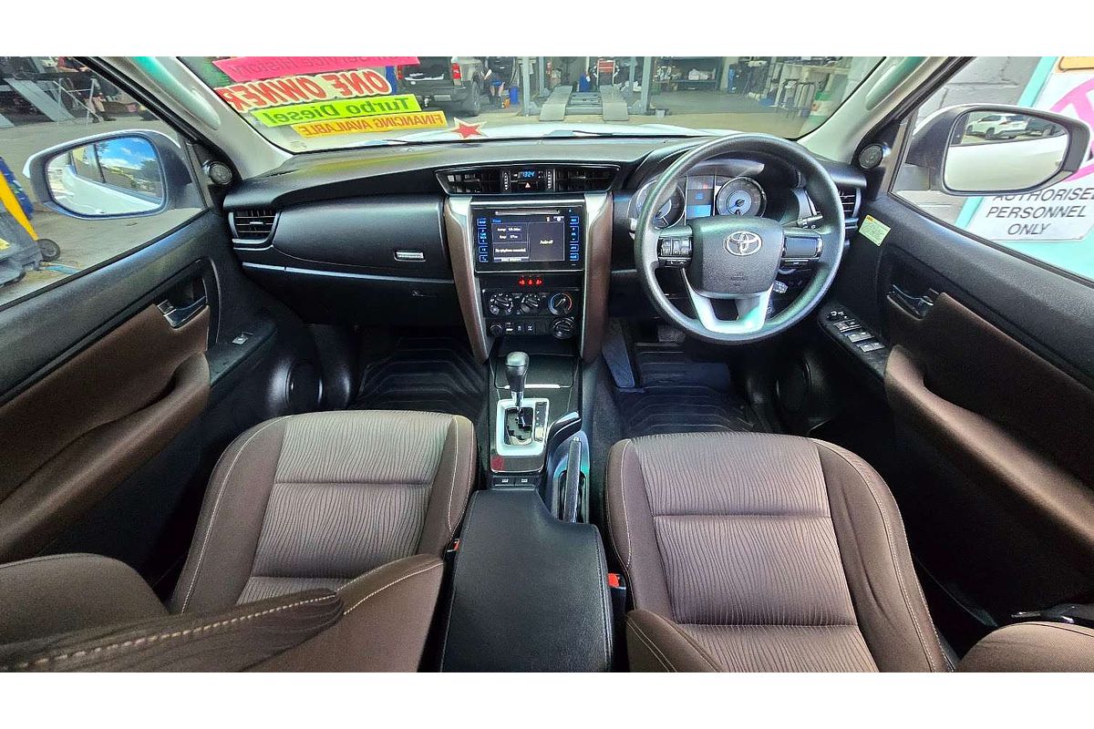 2015 Toyota Fortuner GX GUN156R