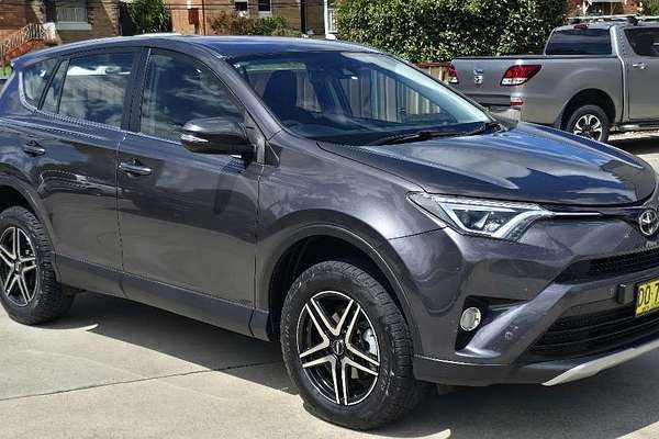 2018 Toyota RAV4 GX ASA44R