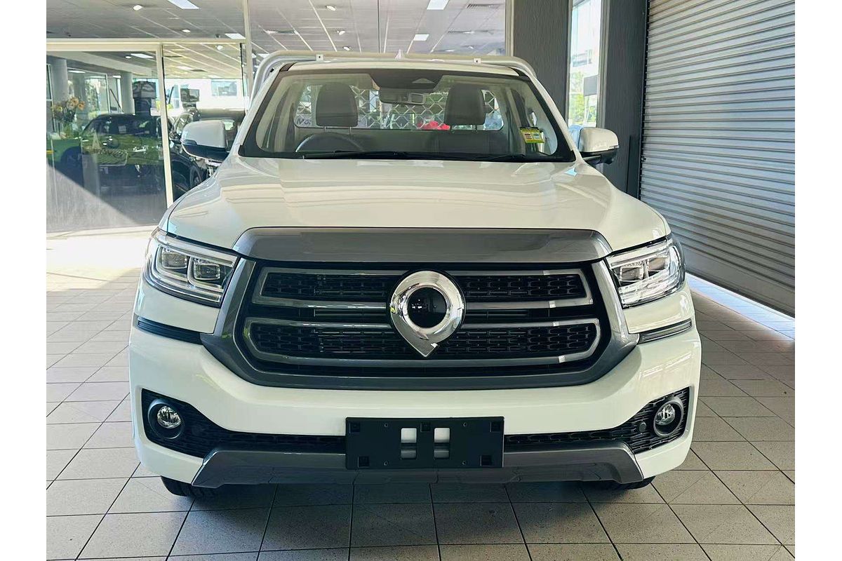 2.0T Cannon Single Cab Chassic Premium 4x2