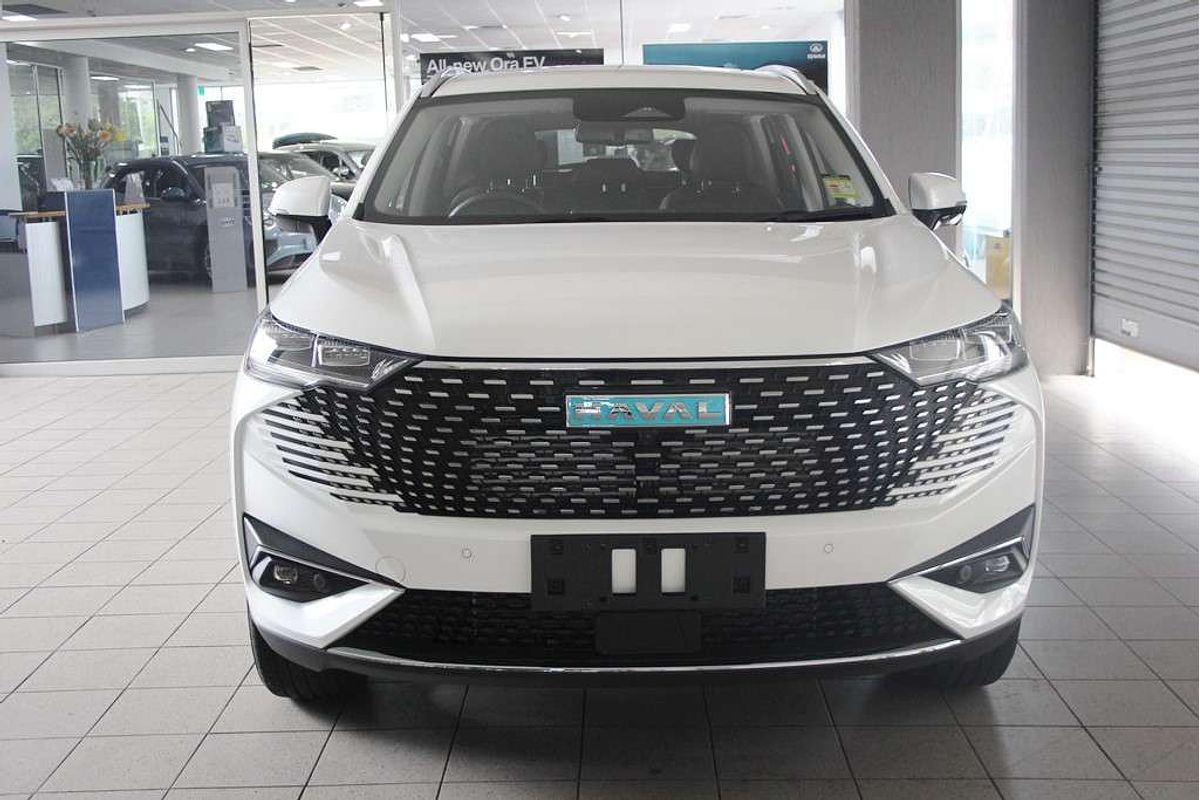 H6 Facelift Ultra Auto Hybrid 4X2