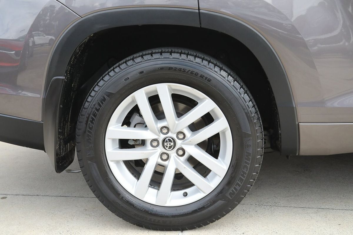 2016 Toyota Kluger GX GSU50R