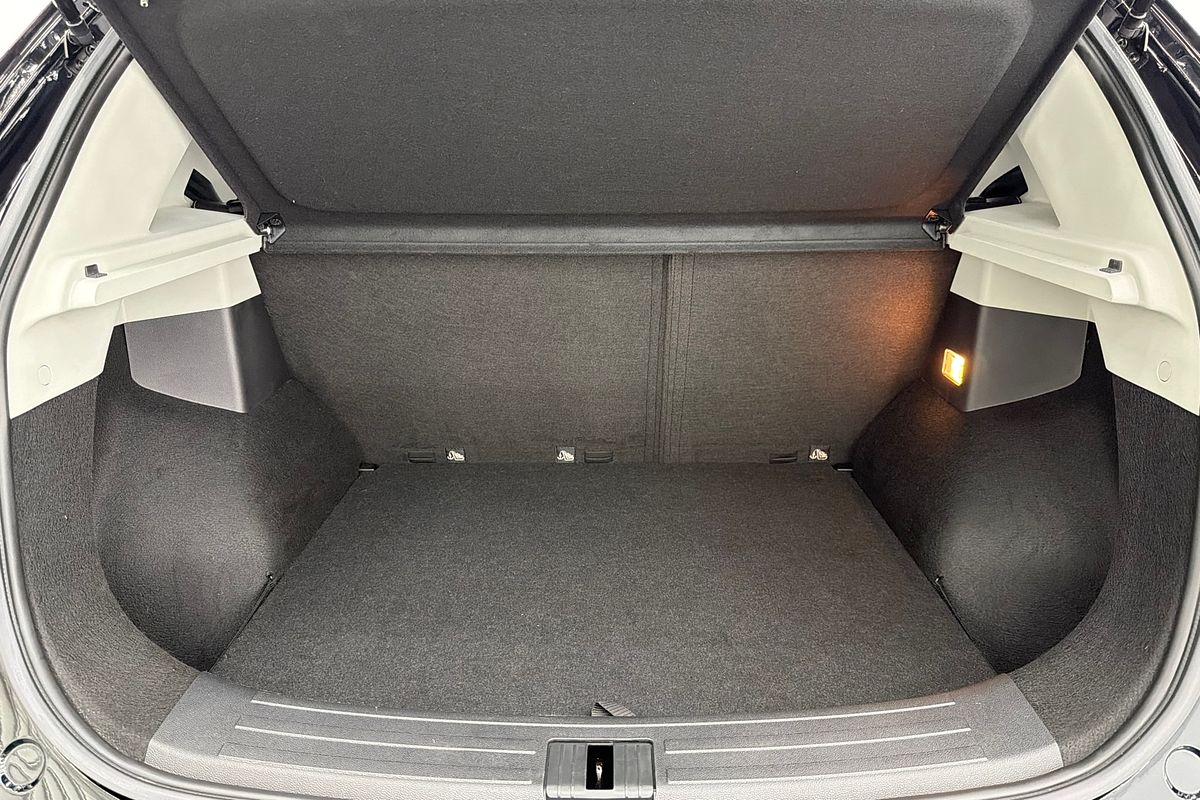 2023 MG ZS Excite AZS1