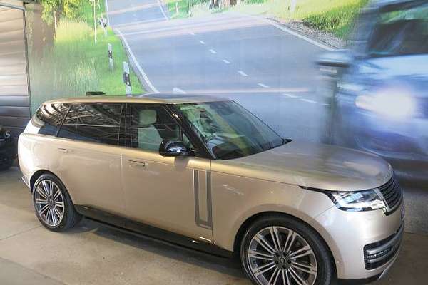 2024 Land Rover Range Rover P530 Autobiography L460 LWB
