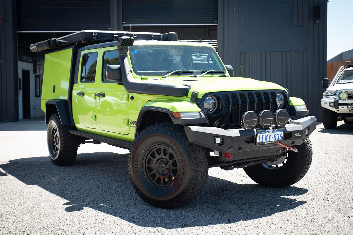 2022 Jeep Gladiator Night Eagle JT 4X4
